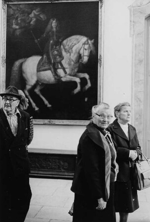 Besucher im Schloß Moritzburg