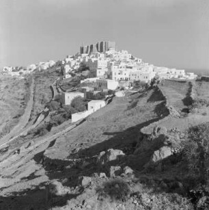 Patmos, Insel in der östlichen Ägäis, die Klosterburg über der Chora
