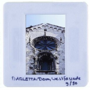 Barletta, Dom : Außenansicht, Westfassade