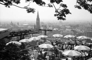Freiburg: Dattler-Terrasse mit Stadtblick auf Münster