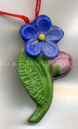Spendenabzeichen des Reichsmütterdienstes, Blaue Blume mit rosa Knospe