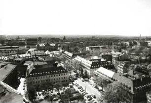 Dresden. Blick vom Turm der Dreikönigskirche über die Königstraße gegen das Japanische Palais nach Westsüdwesten