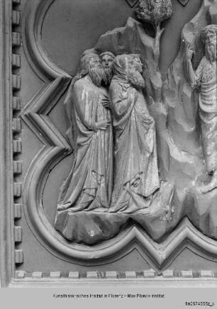Türreliefs : Szenen Johannes' des Täufers : Johannes predigt dem Volk