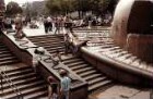 Berlin: Neuer "Klops" Brunnen vor dem Europa-Center