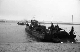 Ichenheim: Rheinübergang; französische Übersetzfähre Gillois