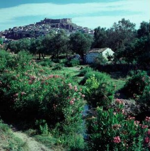 Lesbos, Mithymna. Blick auf Stadt und Festung
