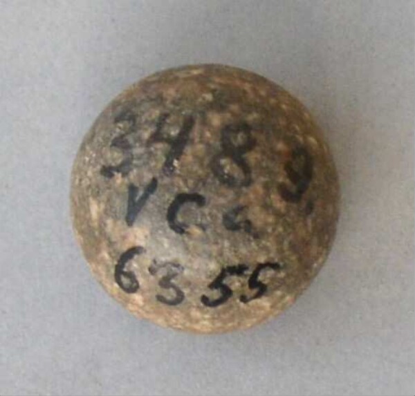 Boule de pierre