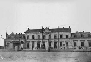 Krajowa (Craiova). Bahnhof. Empfangsgebäude. Stadtseite