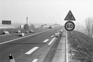Ottmarsheim: Autobahndreieck Neuenburg - Ottmarsheim; Umleitung an der nicht fertigen Rheinbrücke