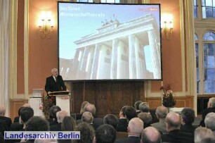 Verleihung des ersten Berliner Wissenschaftspreises im Berliner Rathaus (Mitte)