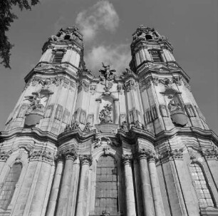 Katholische Kirche Mariä Himmelfahrt, Grüssau, Polen