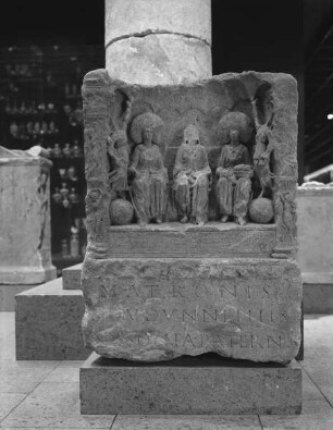 Altar für die boudunnehischen Matronen