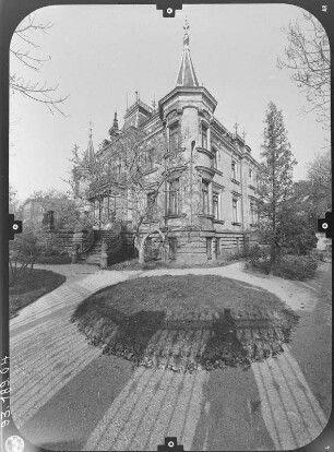 Löbau, Hartmannstraße 5. Villa Sanssouci (1889; B. F. Berthold). Eckansicht von Südost