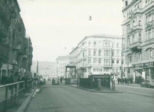 Friedrichstraße. U-Bahnhof Oranienburger Tor