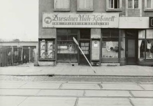 Dresden-Pieschen, Leipziger Straße 89. Wohnhaus (um 1910) mit Laden "Dresdner Näh-Kabinett"