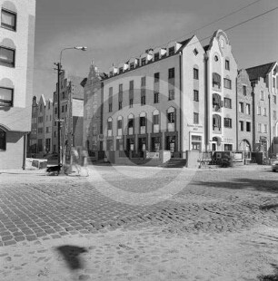 Postmoderne "Bürgerhäuser" am Alten Markt Elbing