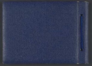 Fotoalbum aus dem Nachlaß von Elfride Trötschel : Fotoalbum aus dem Nachlaß von Elfride Trötschel. Kunstledereinband mit Kordelbindung; 22 x 29,5 x 1 cm (1950/1952). Dresden: SLUB/DF 2019.C.128