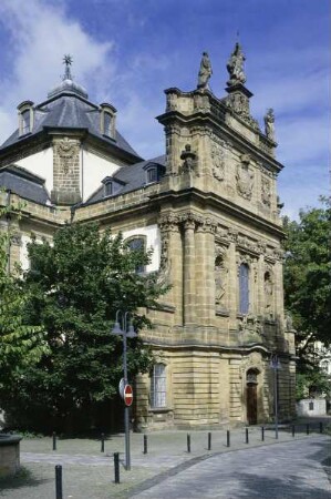 ehemalige Jesuitenkirche & Katholische Kirche Maria Immaculata