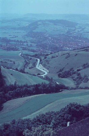 Seitenroda. Blick von der Leuchtenburg nach Südwesten ins Saaletal und auf Kahla