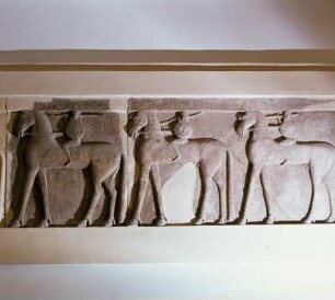 Reiterfries von einem Tempel in Rhizénia (Prinias) (Fragment)
