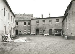 Radeburg, Röderstraße 26. Wohnhaus (1701/1800). Hofansicht mit Anbauten