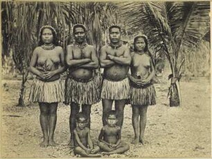 Männer und Frauen auf Nauru (Hamburger Südsee-Expedition 1908-1910)