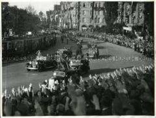 Adolf Hitler fährt durch Nürnberg, Reichsparteitag 1935