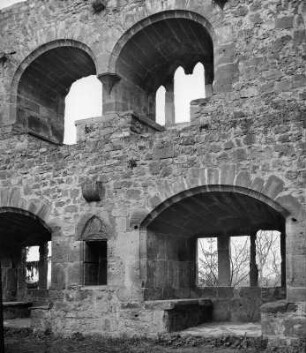 Sulz am Neckar. Burg Albeck. Palas (1140/1250)