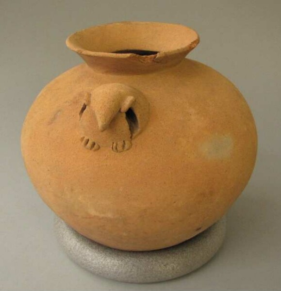 Clay vessel