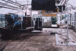 Fotografie: Gartenbautechnik-Gewächshaus, Bau