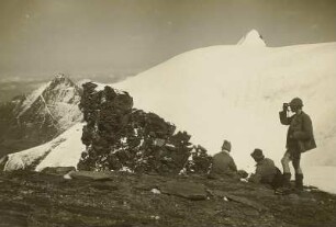 Österreich. Hohe Tauern. Glocknergruppe. Bergsteiger auf der Klockerin (3422 m)
