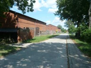 Kraatz, Nordwestuckermark, Birkenallee 3, Schlossstraße 6