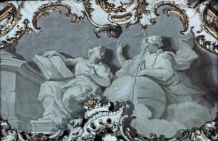 Urania und eine Muse mit Buch