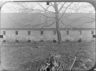 Kreischa-Zscheckwitz. Gut Zscheckwitz. Stallgebäude (1827). Feldseite (?)