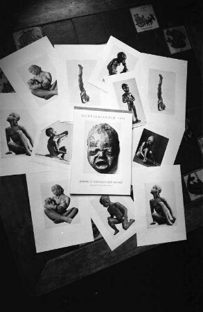 Kunstkalender "Kinder in Terrakotta und Bronze" nach selbstgefertigten Plastiken der Bildhauerin Liselott Specht-Büchting