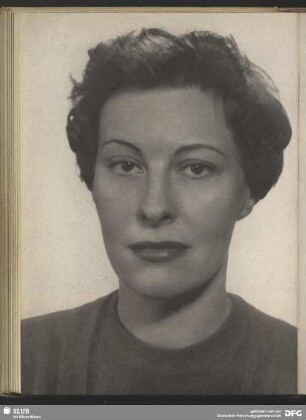 Marianne Hoppe