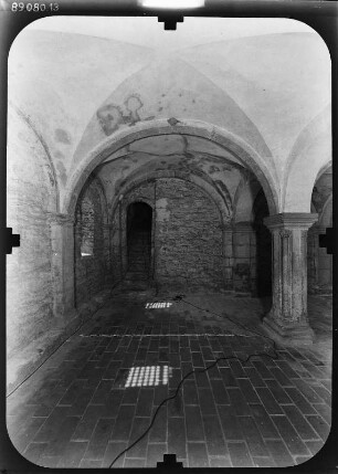Ermsleben. Konradsburg. Ehem. Klosterkirche. Krypta