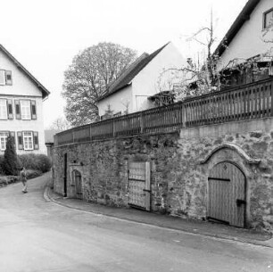 Kelleranlagen; Ranstadt, Schulstraße 32, Schulstraße 34