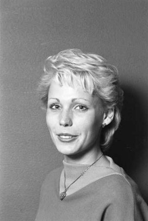 Informationsschau der Friseurinnung Karlsruhe zur Herbstfrisurenmode 1982/83 im Restaurant "Kühler Krug"