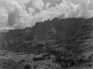 Abbruch des Simien-Gebirges : Randabbruch des Simien-Gebirges unweit der Ortschaft Debark