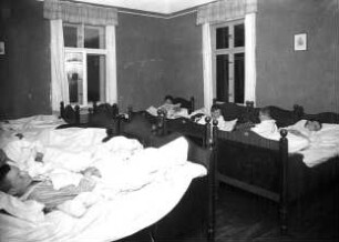 Kleingießhübel. Schullandheim des Realgymnasiums Blasewitz. Schlafsaal (Nr. 1)