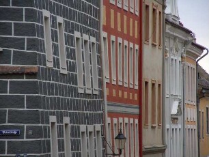 Görlitz - Sanierte Hausfassaden : Sanierte Hausfassaden an der Petersstraße. Aufgenommen am 6. Februar 2011 in Görlitz