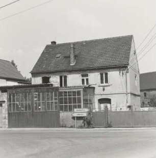 Wohnhaus mit ehemaliger Schmiede