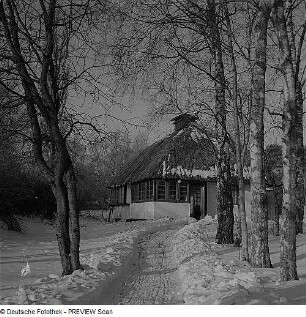 Haus auf Hiddensse im Winter