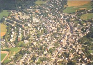 Ehrenfriedersdorf. Stadtteilansicht. Luftbild-Schrägaufnahme