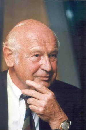 Dieter Kronzucker, Publizist / Buchautor : Kronzucker, Dieter (geb. 1936; Journalist)