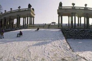 Schloss Sanssouci — Kolonnade
