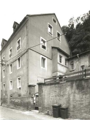 Meißen, Am Steinberg 17. Wohnhaus mit Nebengebäude (1601/1700 ?)