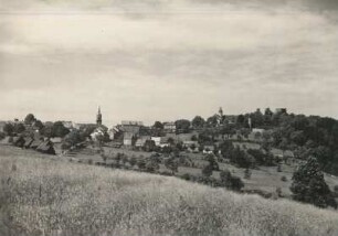 Frauenstein : Blick von Osten auf Frauenstein mit Schloss und Burgruine