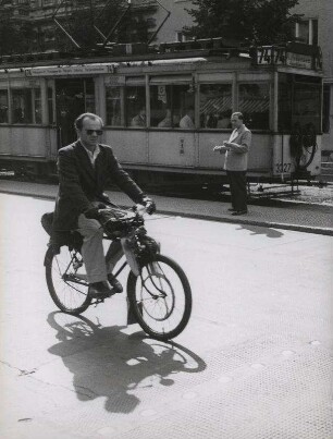 Radfahrer. Führerschein frei!